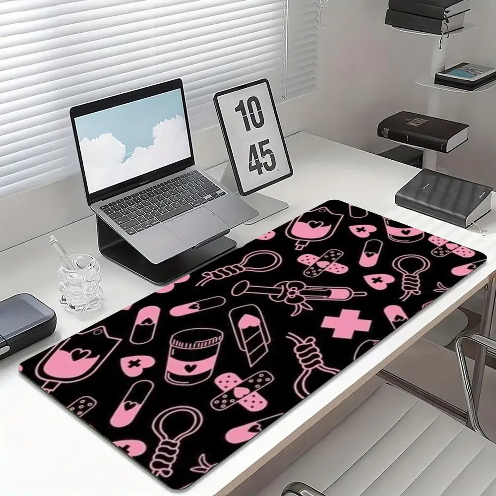 لوحة ماوس للألعاب بنمط طبي ورد - مراجعة Desk Setup Pc And Laptop وسعره